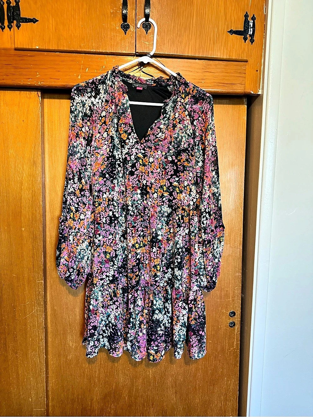 Vince Camuto Floral Mini Dress in Black & Pink Size XS Like New